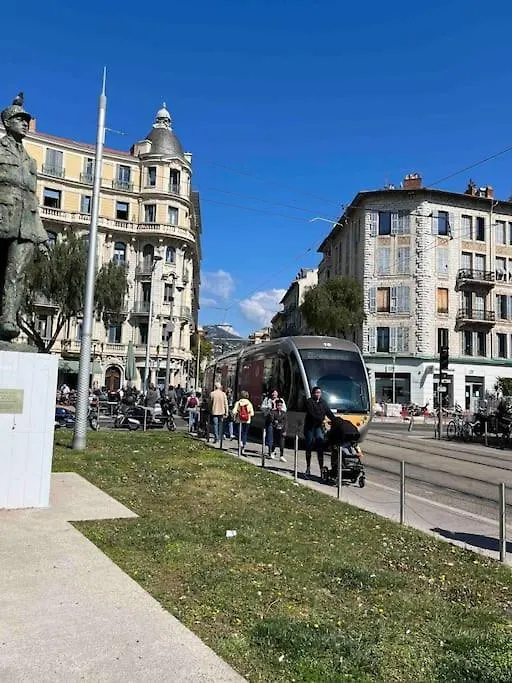 Appartement Atypique Et Original Nice 0*,